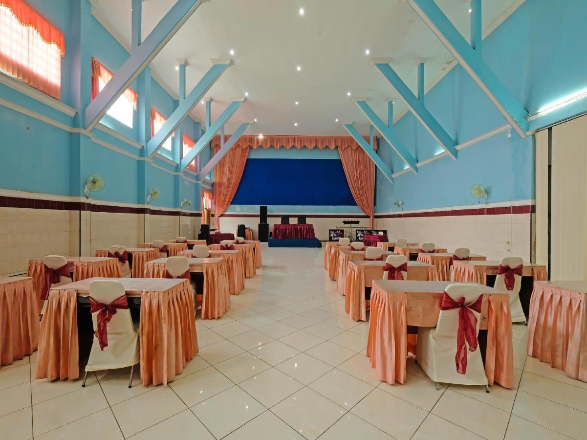 Collection O 91914 Hotel Citra Dewi 2 Int'S Semarang Exterior photo